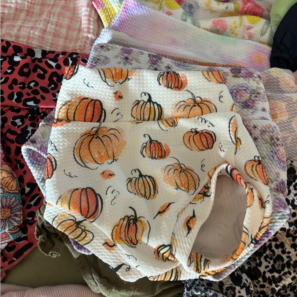 Colorful Baby Bloomers Collection - Picture 9 of 9